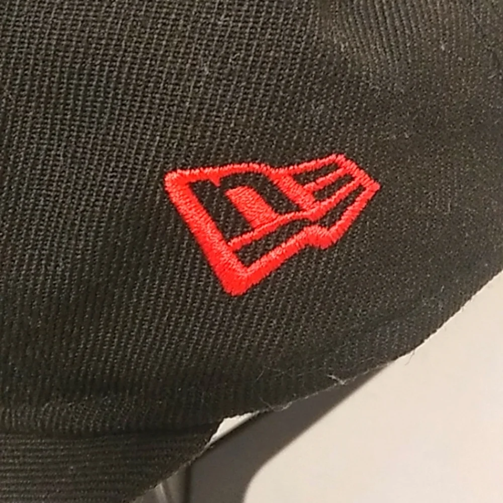 New Era Fitted 59fifty Chicago Black Hawks Hat 🧢